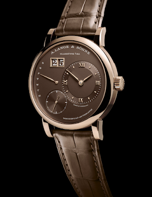 A. Lange & Söhne Lange 1 Daymatic Honeygold: The Return of a Cult Classic in Exclusive Alloy